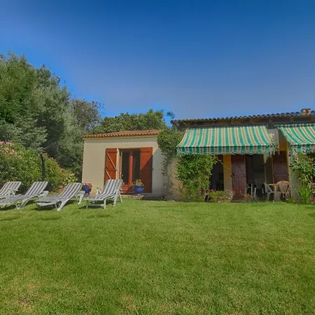 Tiuccia Villa *